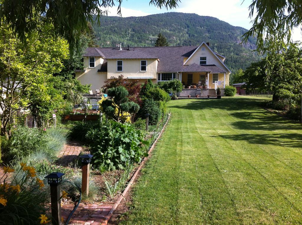 Genelle House B&B Guest House Luaran gambar