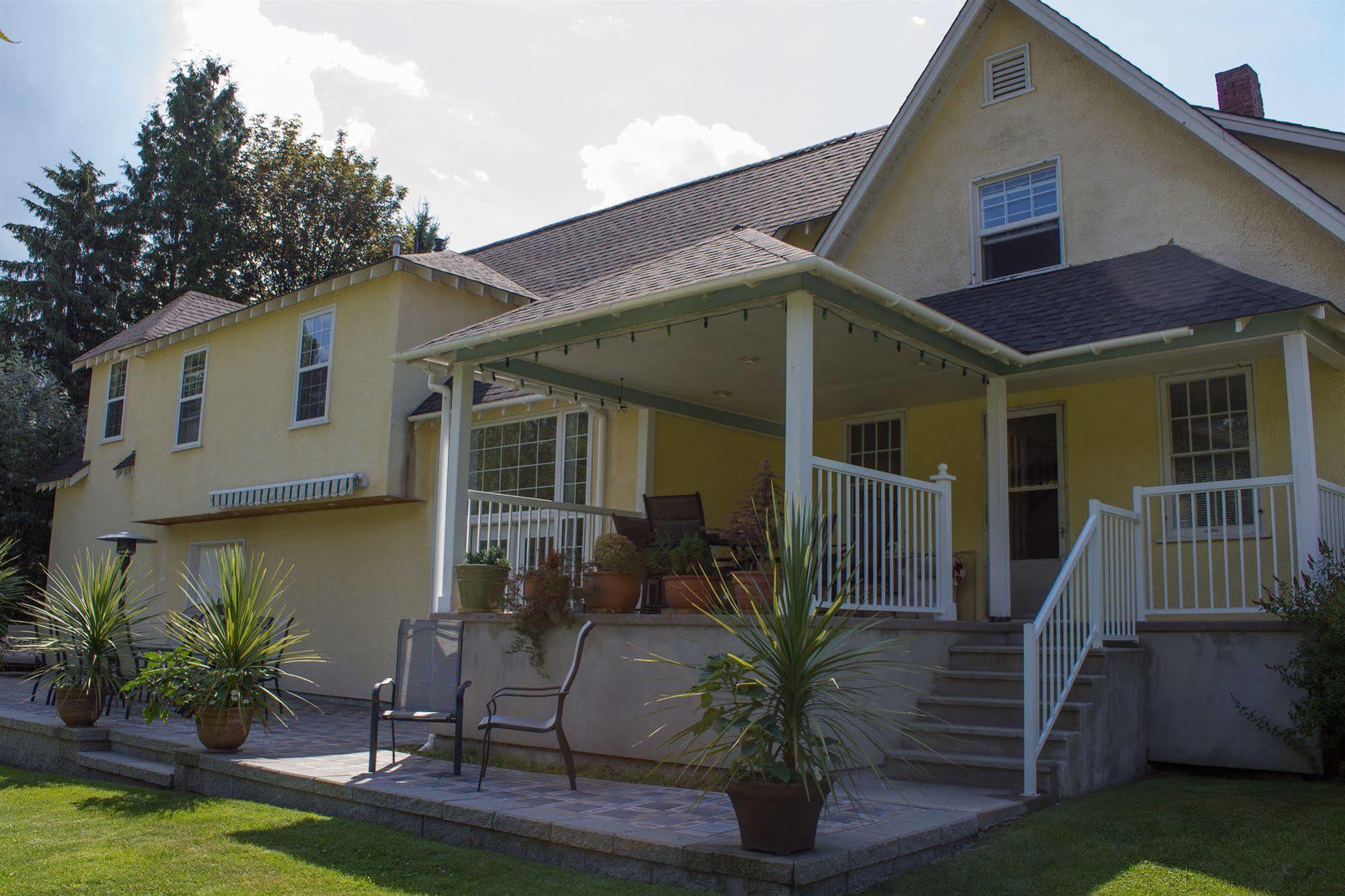 Genelle House B&B Guest House Luaran gambar